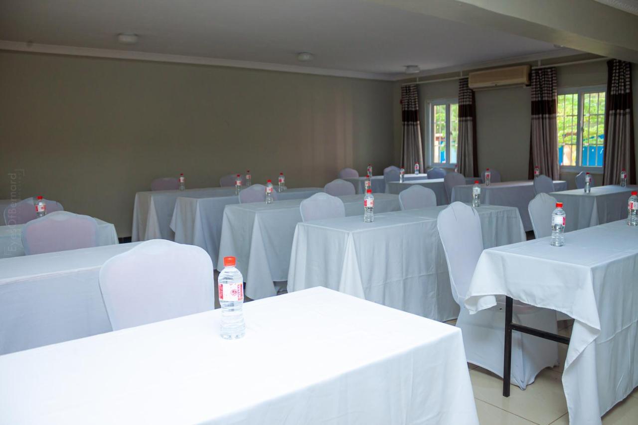 Top Lodge In Blantyre Extérieur photo
