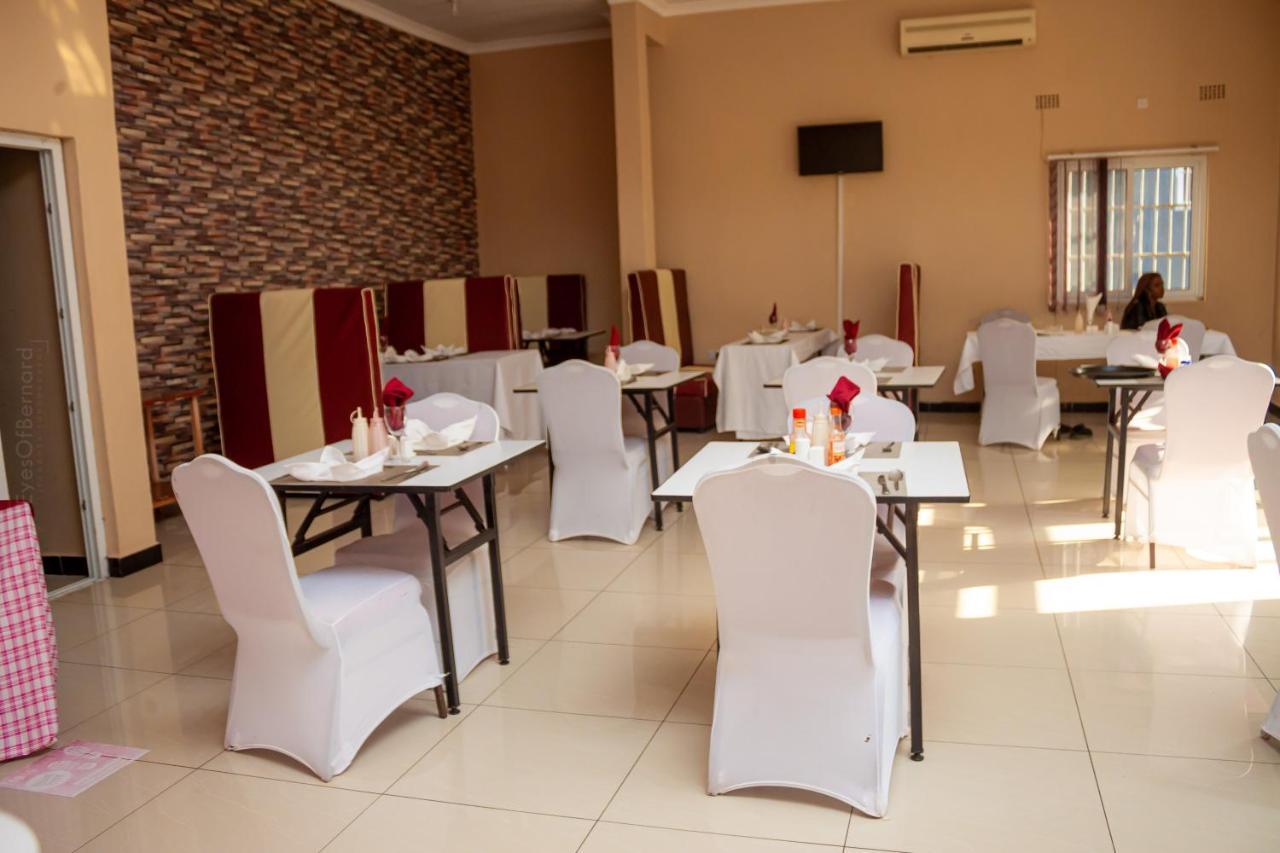 Top Lodge In Blantyre Extérieur photo